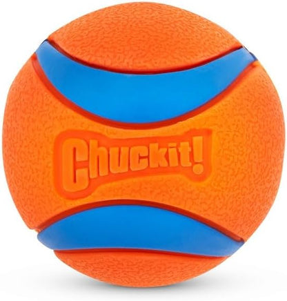 Chuckit! Ultra Ball Dog Toy with Cleaning Bucket, Medium 2.5-in, 8-Pack